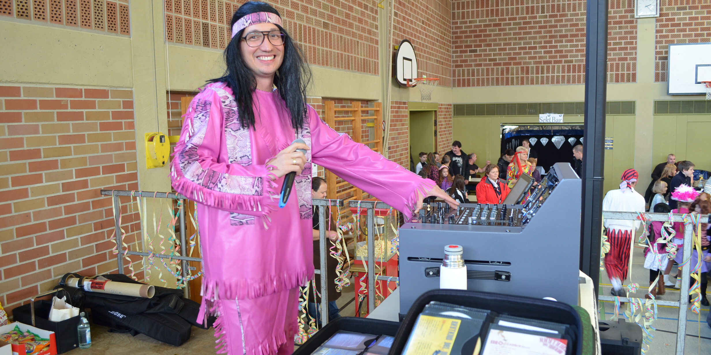 DJ am Kinderfasching 2015