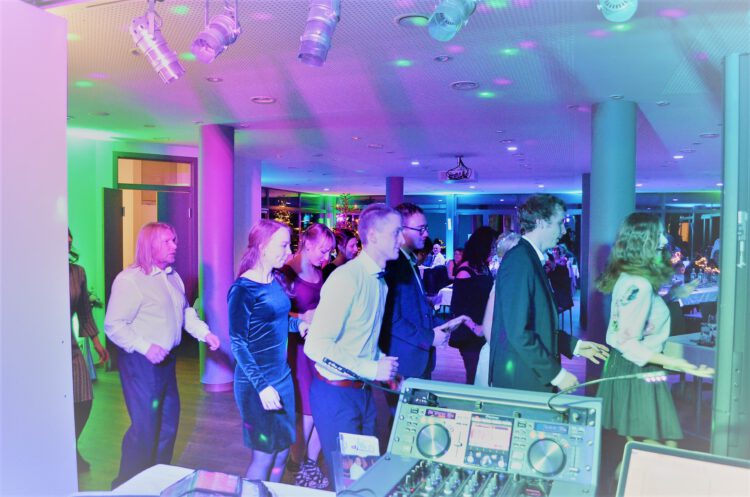 Cupid Shuffle 15.12.2018